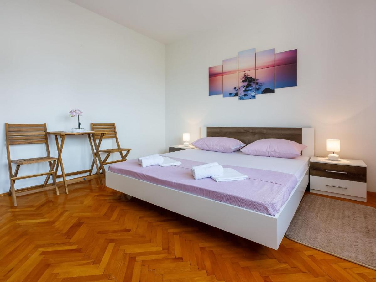 Apartment Tea By Interhome Novi Vinodolski Kültér fotó